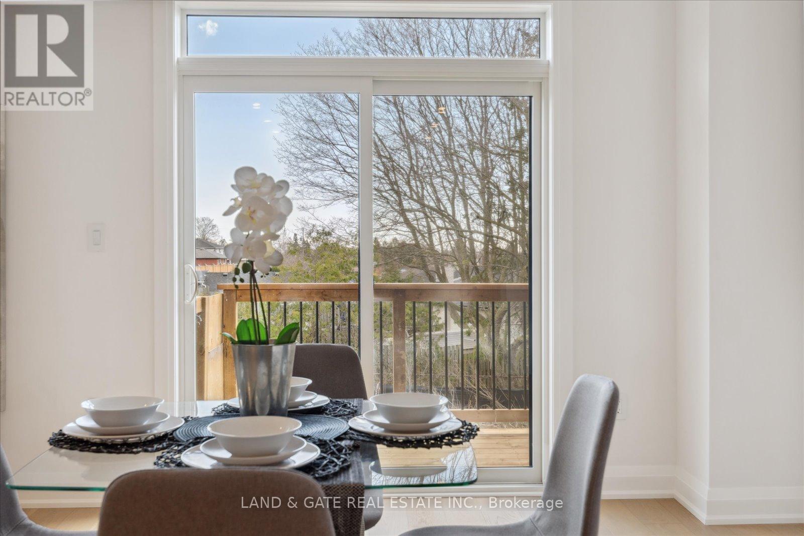 985 Queensdale Avenue, Oshawa, Ontario  L1H 1H4 - Photo 19 - E12683514