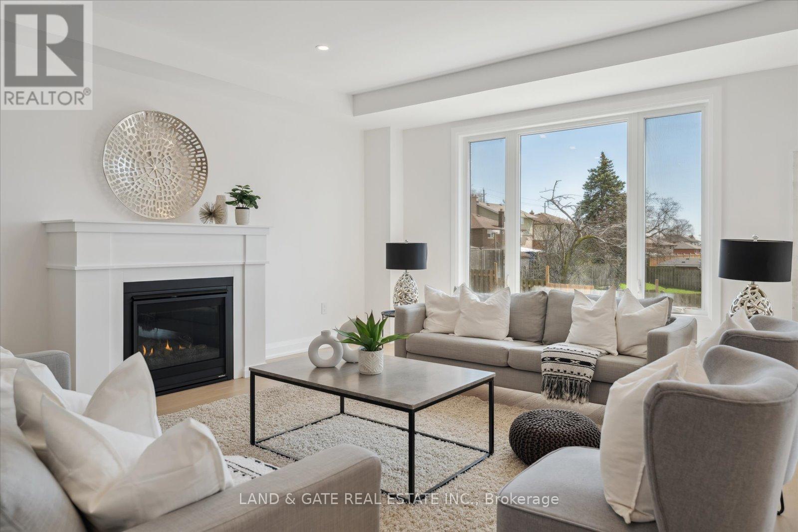 985 Queensdale Avenue, Oshawa, Ontario  L1H 1H4 - Photo 22 - E12683514