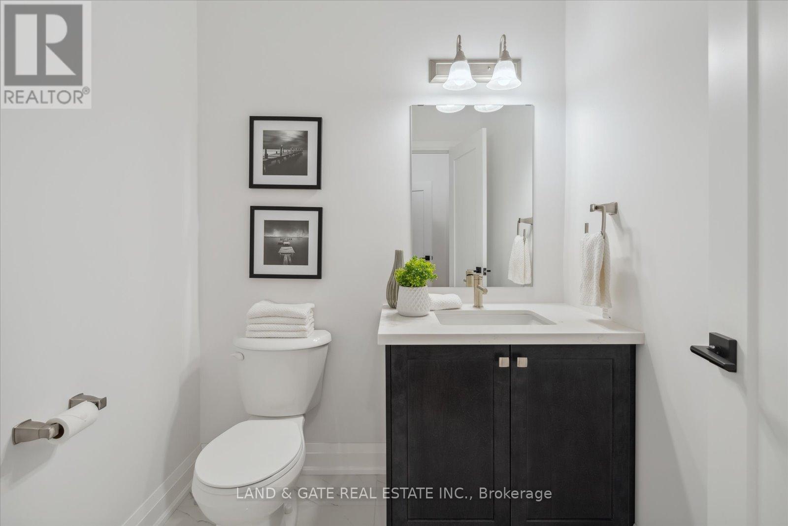 985 Queensdale Avenue, Oshawa, Ontario  L1H 1H4 - Photo 26 - E12683514