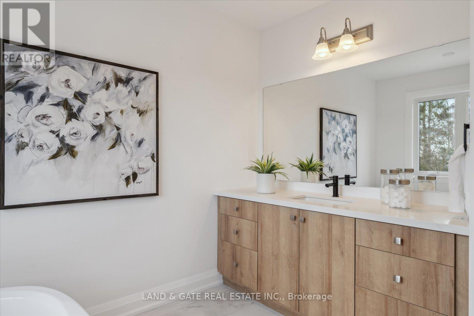 985 Queensdale Avenue, Oshawa, Ontario  L1H 1H4 - Photo 42 - E12683514