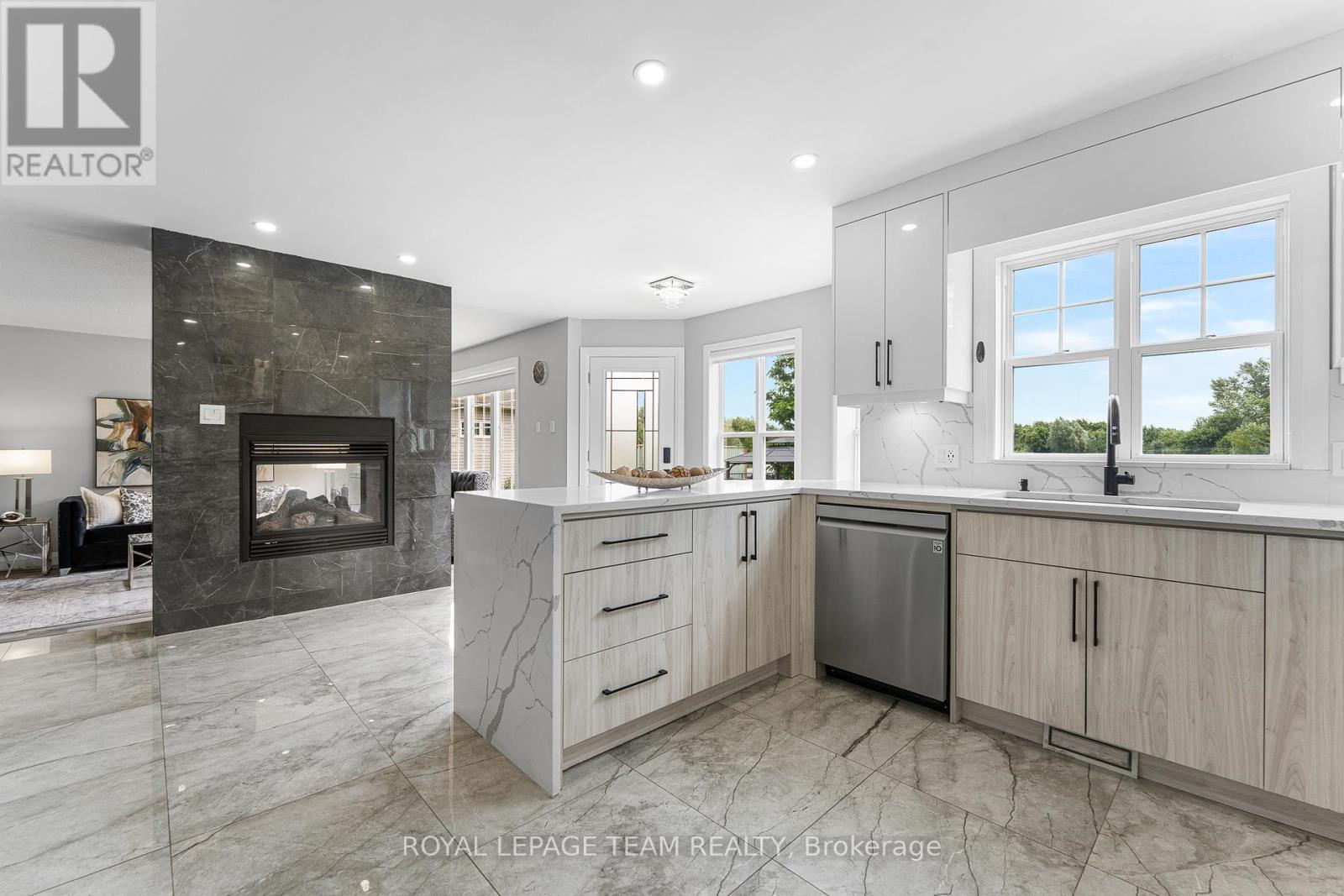 7474 Mitch Owens Road, Ottawa, Ontario  K4P 1K9 - Photo 10 - X12670480