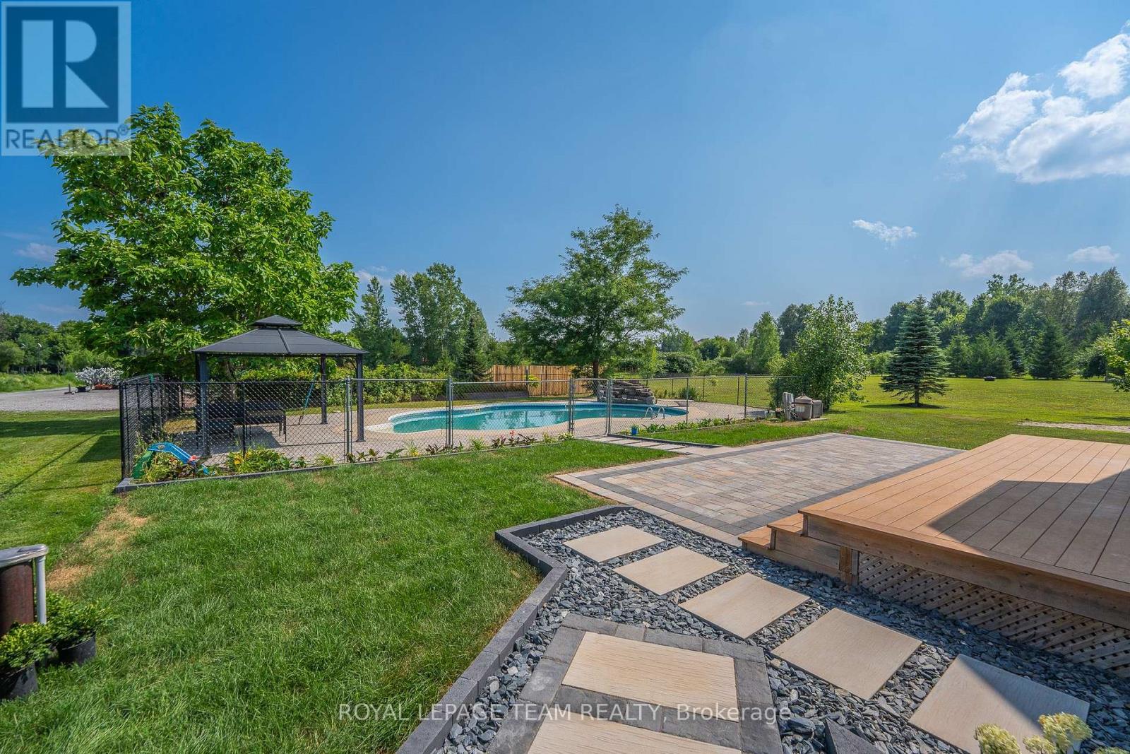 7474 Mitch Owens Road, Ottawa, Ontario  K4P 1K9 - Photo 45 - X12670480