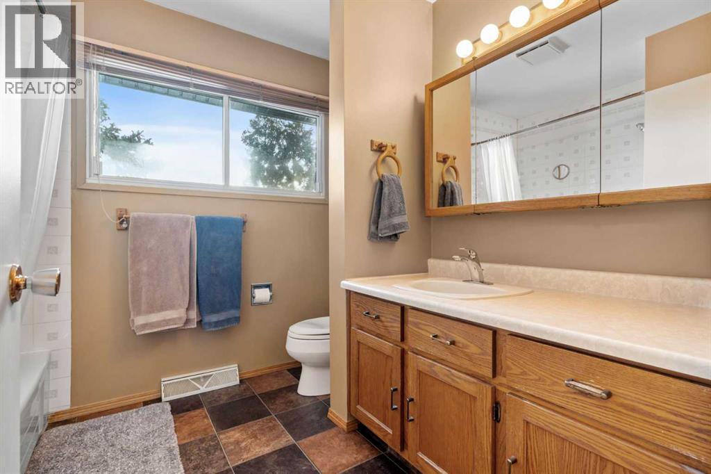 7819 Fairmount Drive Se, Calgary, Alberta  T2H 0X8 - Photo 18 - A2276450