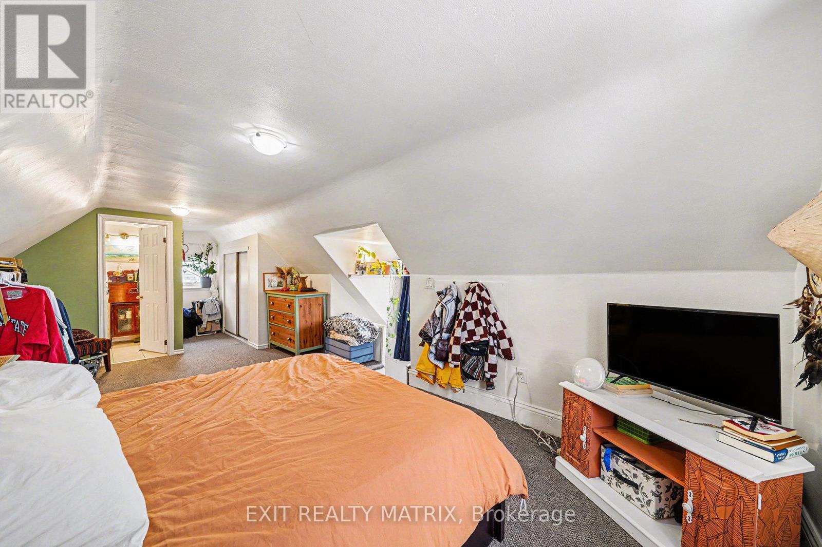 2 - 511 Cooper Street, Ottawa, Ontario  K1R 5J1 - Photo 10 - X12683524