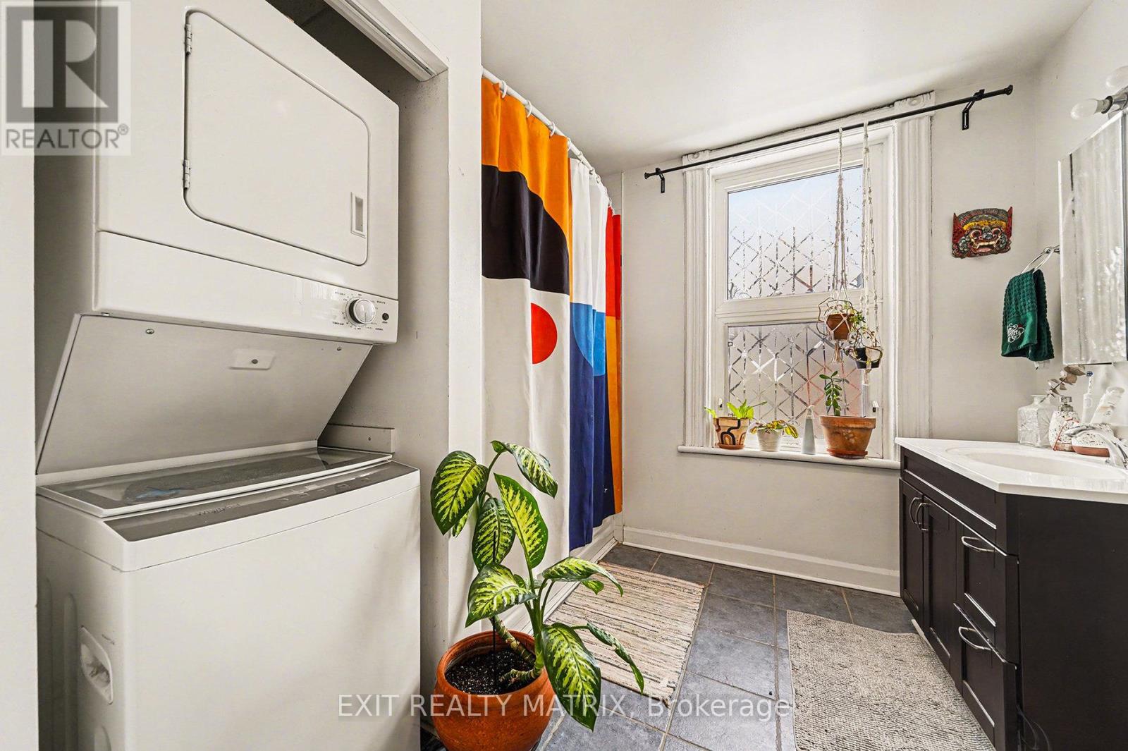 2 - 511 Cooper Street, Ottawa, Ontario  K1R 5J1 - Photo 12 - X12683524