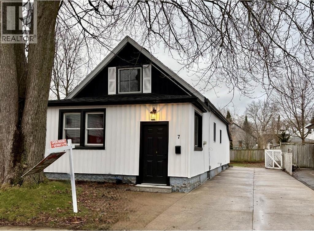 7 Forbes Street, London, Ontario N6J 1L2 - Photo 1 - 26000475