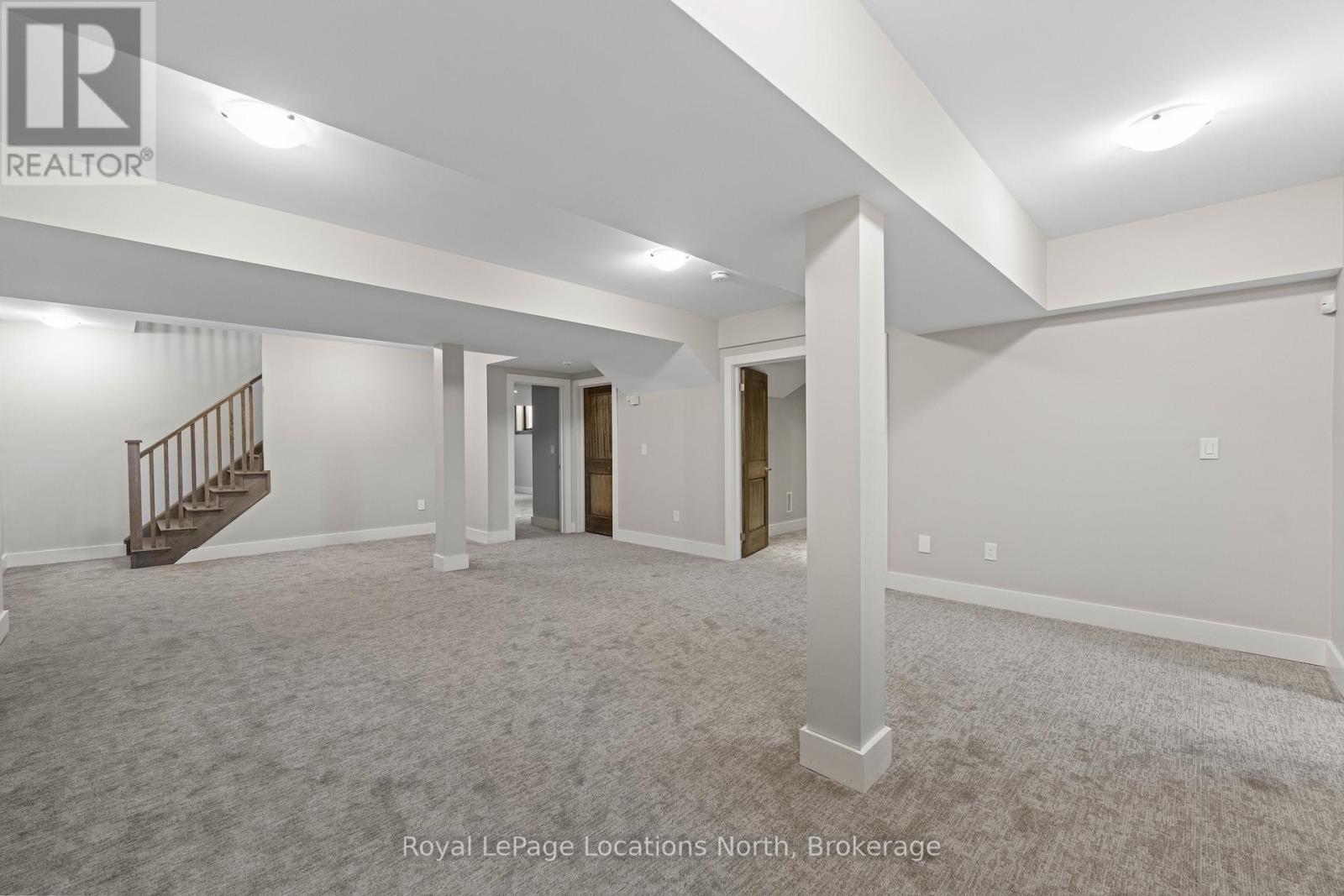 11 Windrose Valley Boulevard, Clearview, Ontario  L9Y 0K2 - Photo 14 - S12655490