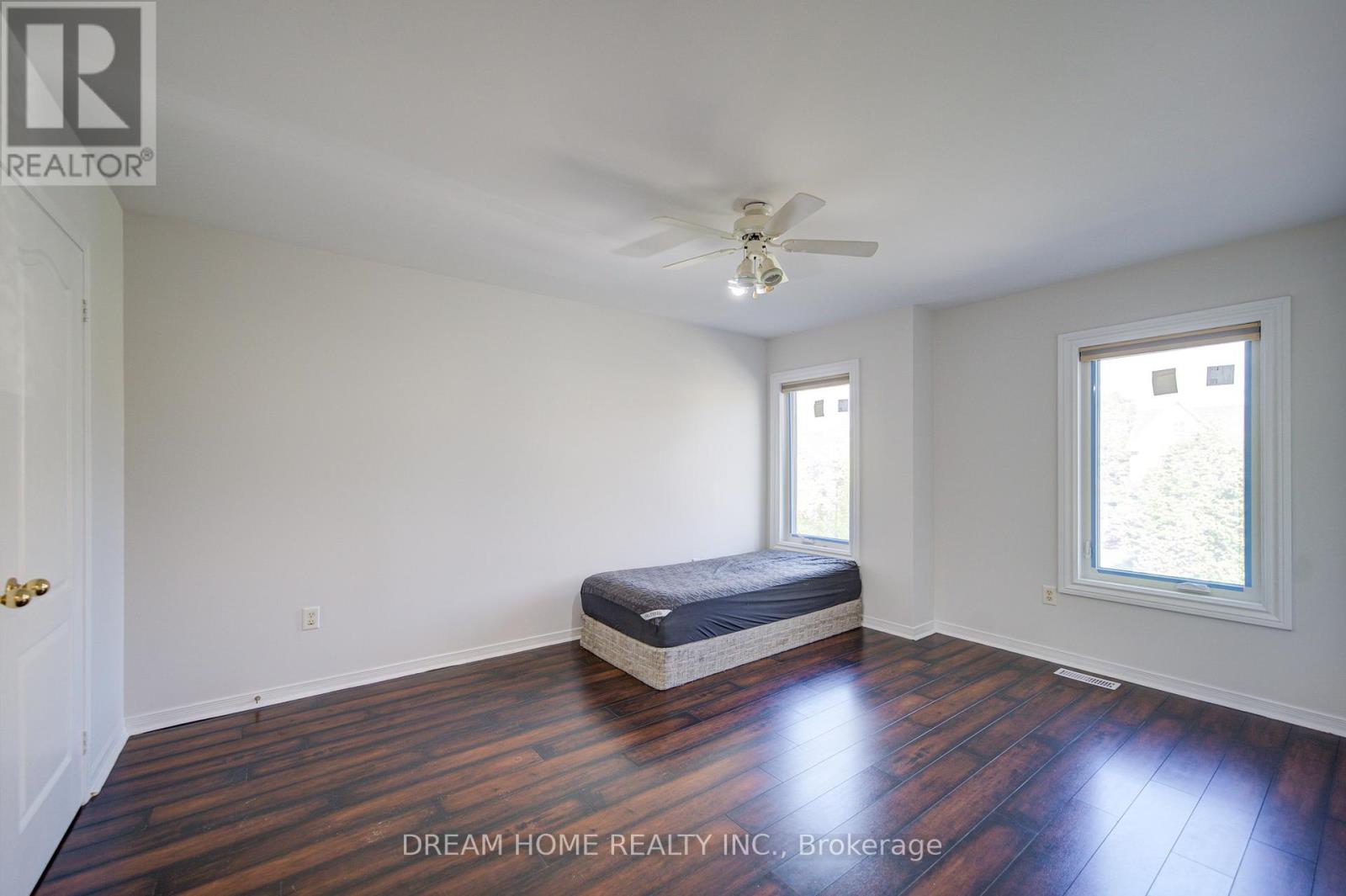 23 Viscount Way, East Gwillimbury, Ontario  L0G 1M0 - Photo 16 - N12683558