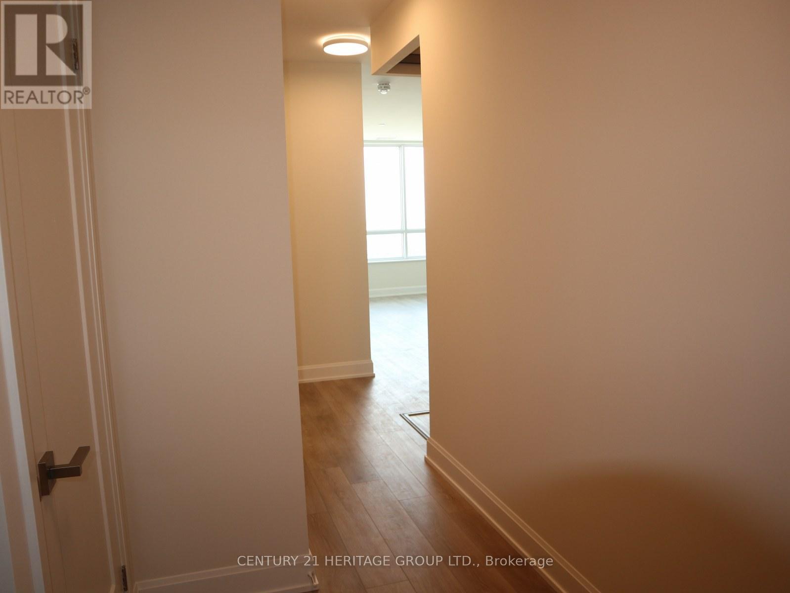 2105 - 38 Gandhi Lane, Markham, Ontario  L3T 0G9 - Photo 3 - N12683560