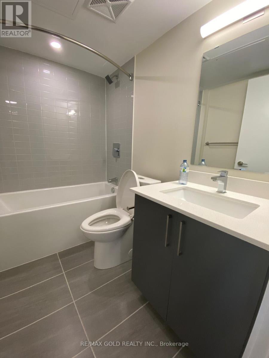 515 - 38 Monte Kwinter Court, Toronto, Ontario  M3H 0E2 - Photo 8 - C12682454