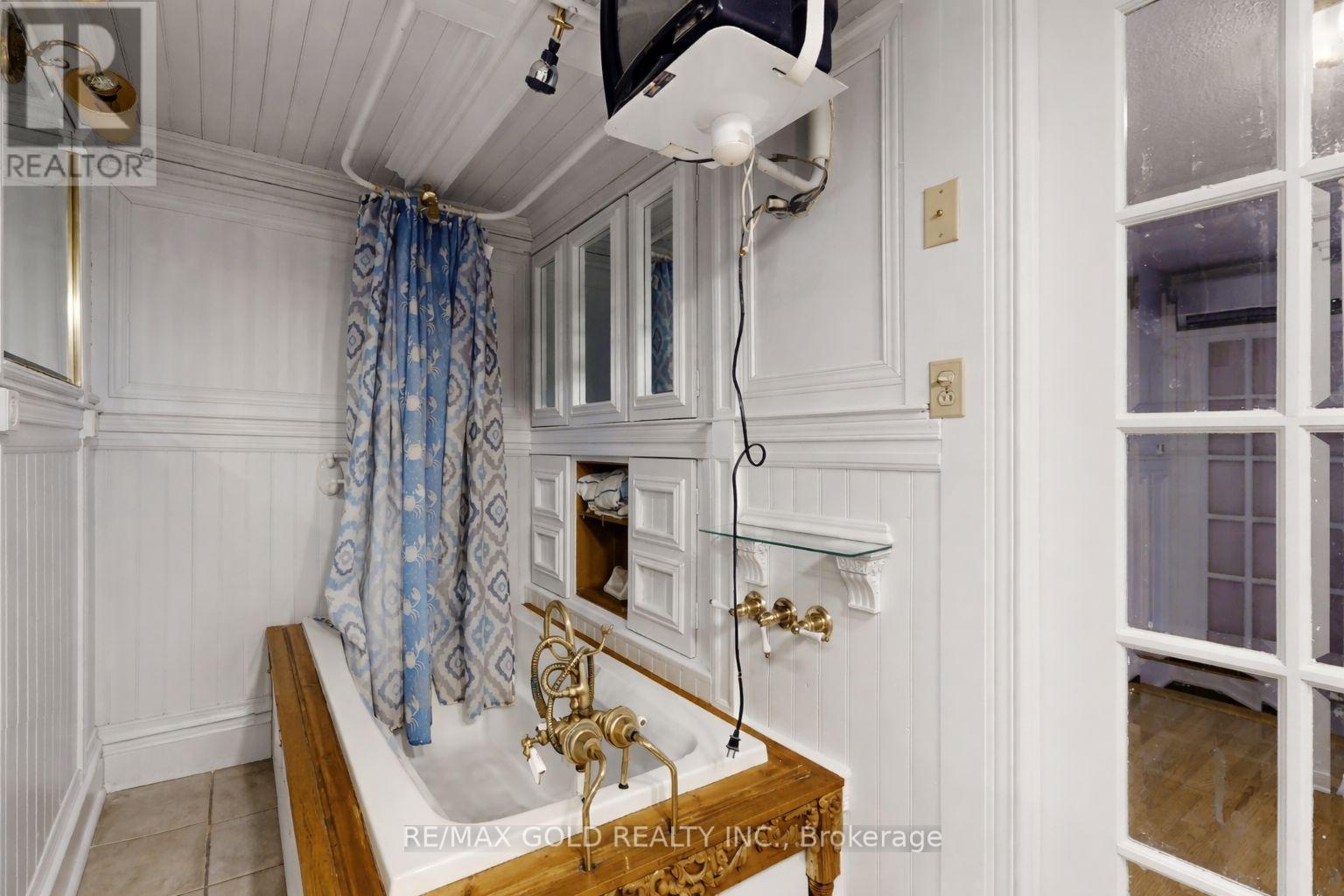 3 Hemlark Court, Brampton, Ontario  L6S 2B7 - Photo 13 - W12667948