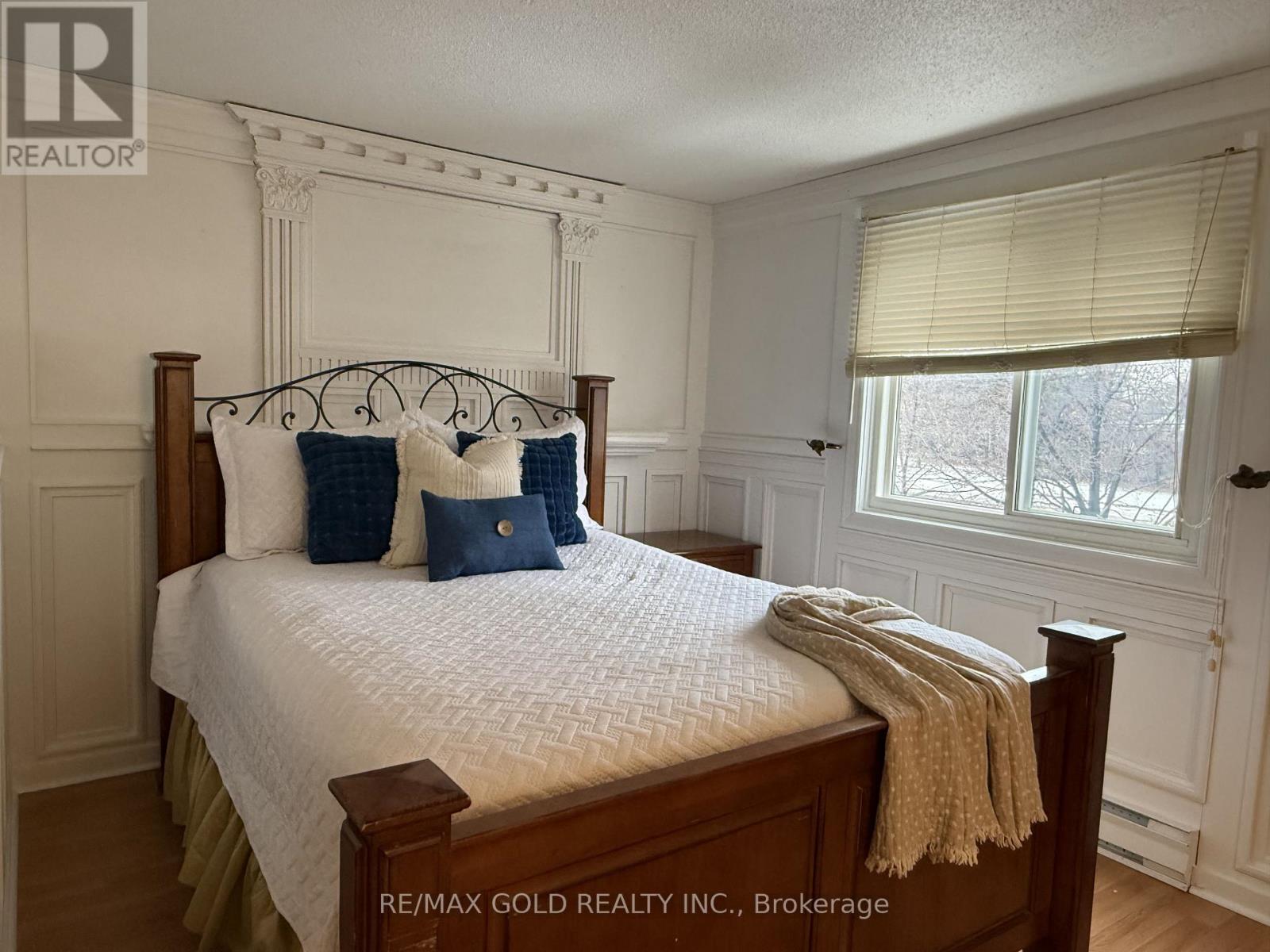 3 Hemlark Court, Brampton, Ontario  L6S 2B7 - Photo 10 - W12667948