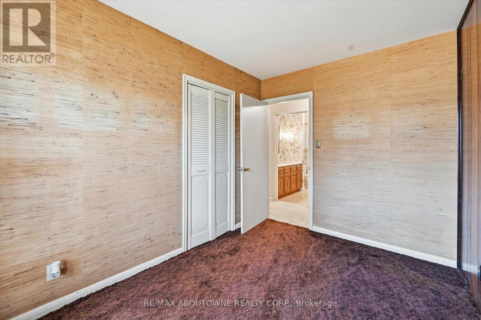 1087 Linbrook Road, Oakville, Ontario  L6J 2L2 - Photo 27 - W12683532