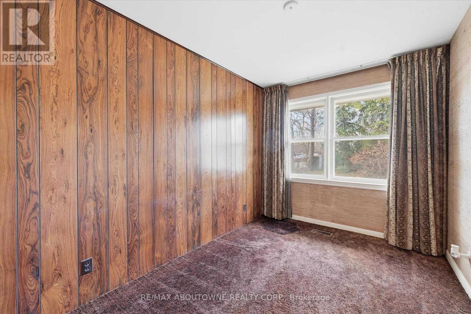 1087 Linbrook Road, Oakville, Ontario  L6J 2L2 - Photo 28 - W12683532