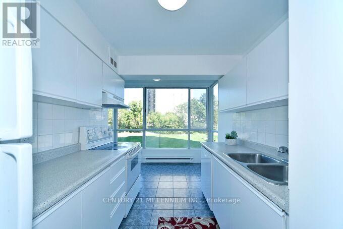 304 - 3077 Weston Road, Toronto, Ontario M9M 3A1 - Photo 20 - W12683538