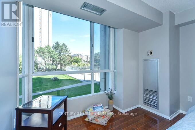 304 - 3077 Weston Road, Toronto, Ontario M9M 3A1 - Photo 37 - W12683538