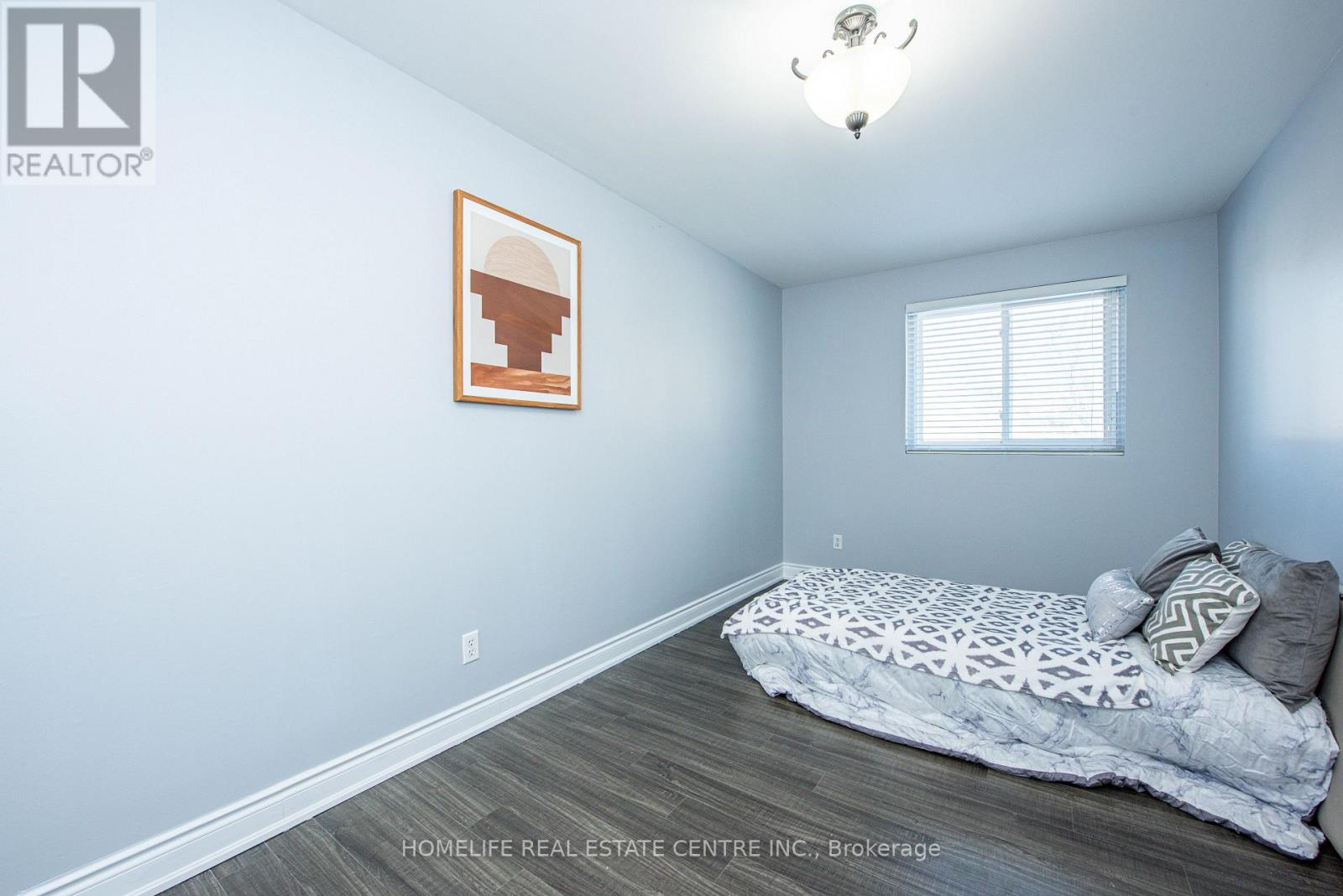 48 Northwood Drive, Brampton, Ontario  L6X 2L2 - Photo 22 - W12683570