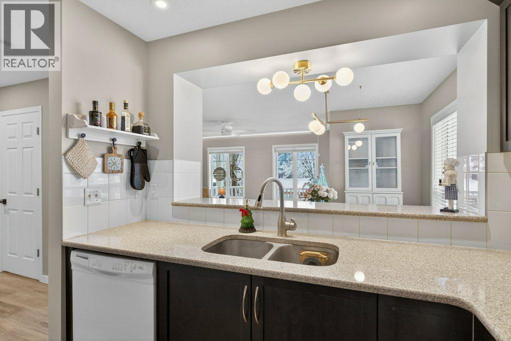 1012 Windsong Drive Sw, Airdrie, Alberta  T4B 0P2 - Photo 17 - A2277461