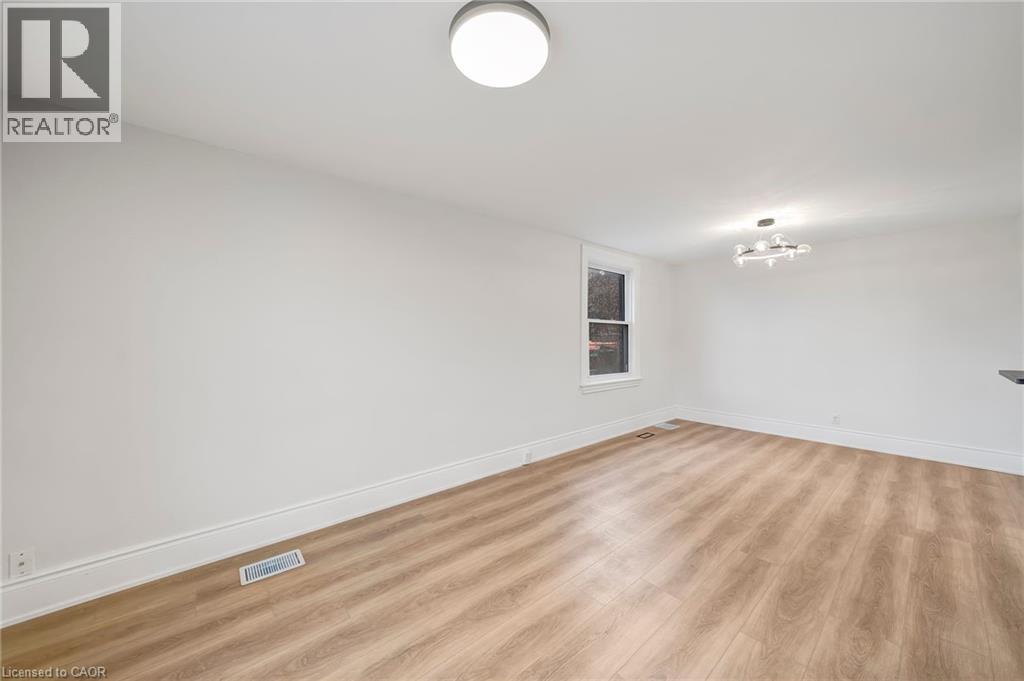 73 Peter Street, Hamilton, Ontario  L8R 1T4 - Photo 4 - 40797556