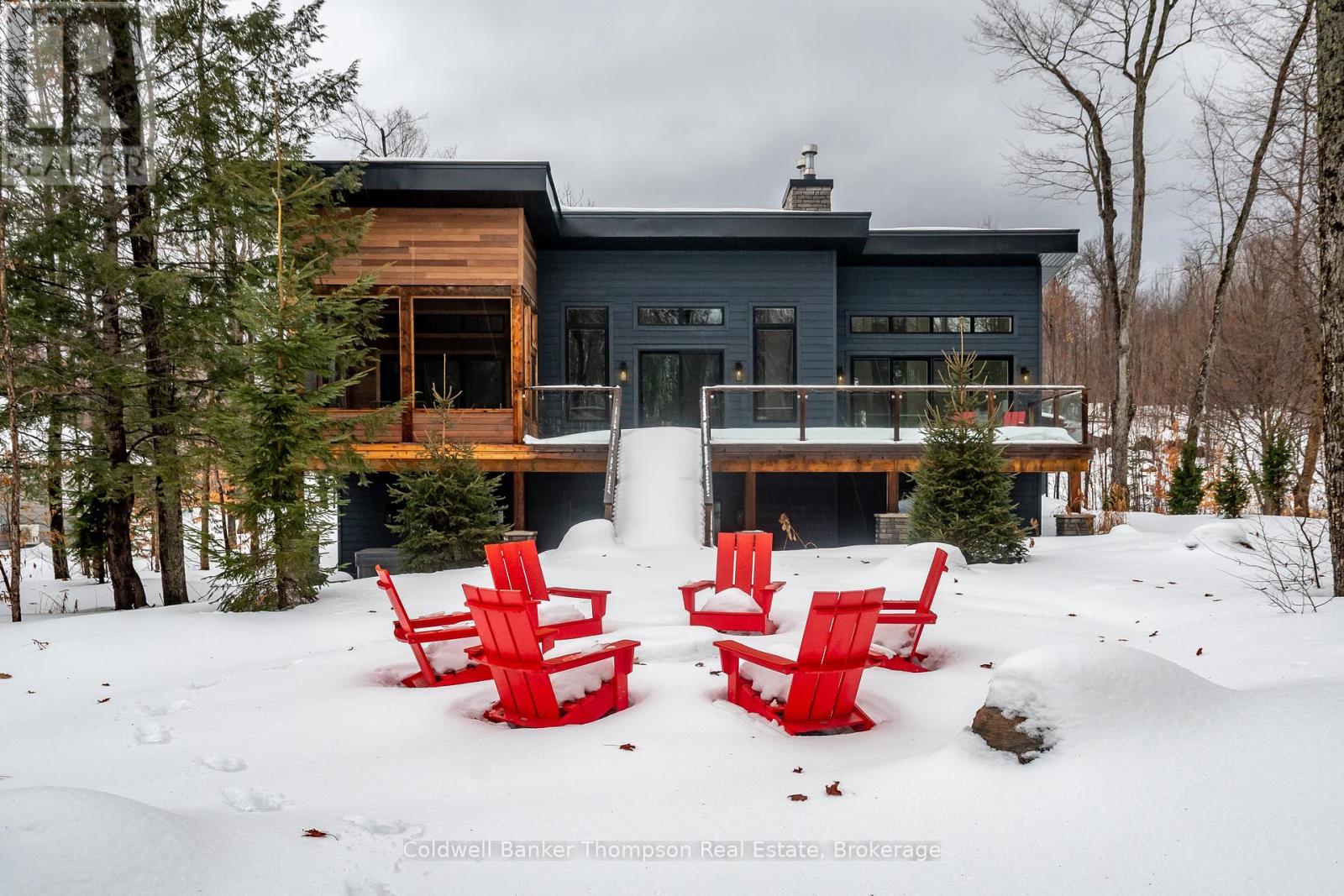 10 St George's Court, Huntsville, Ontario P1H 1B1 - Photo 44 - X12481632