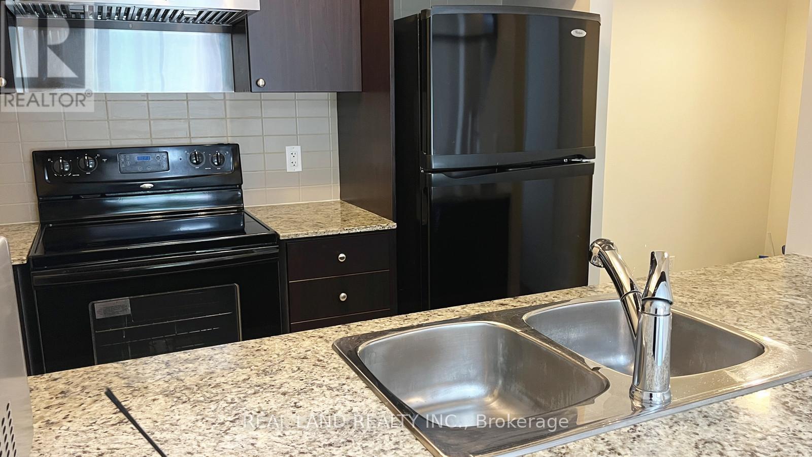 11 - 310 Village Green Square E, Toronto, Ontario  M1S 0L1 - Photo 10 - E12683584