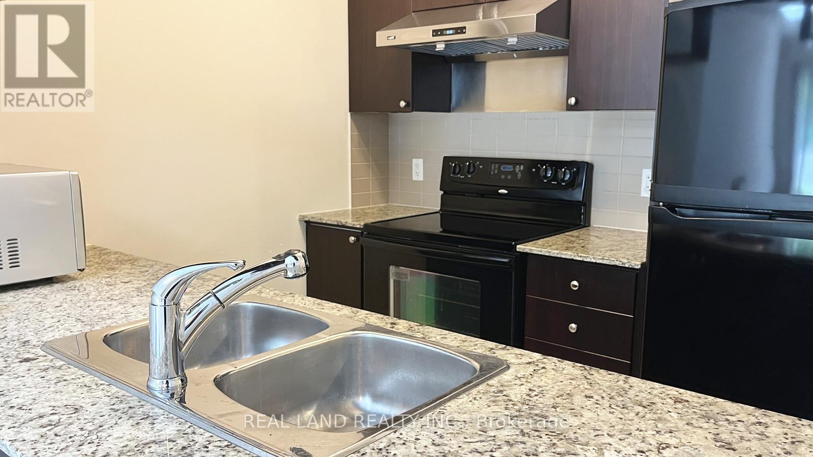 11 - 310 Village Green Square E, Toronto, Ontario  M1S 0L1 - Photo 9 - E12683584