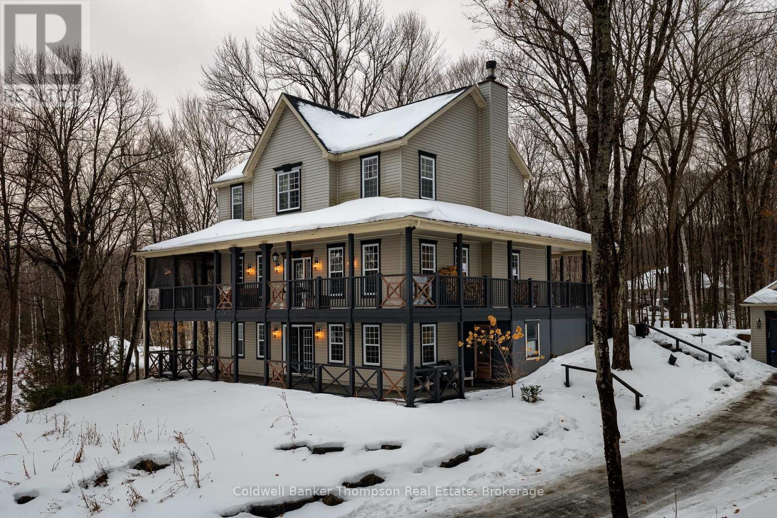 39 Deerfoot Trail, Huntsville, Ontario P1H 0A6 - Photo 1 - X12401970