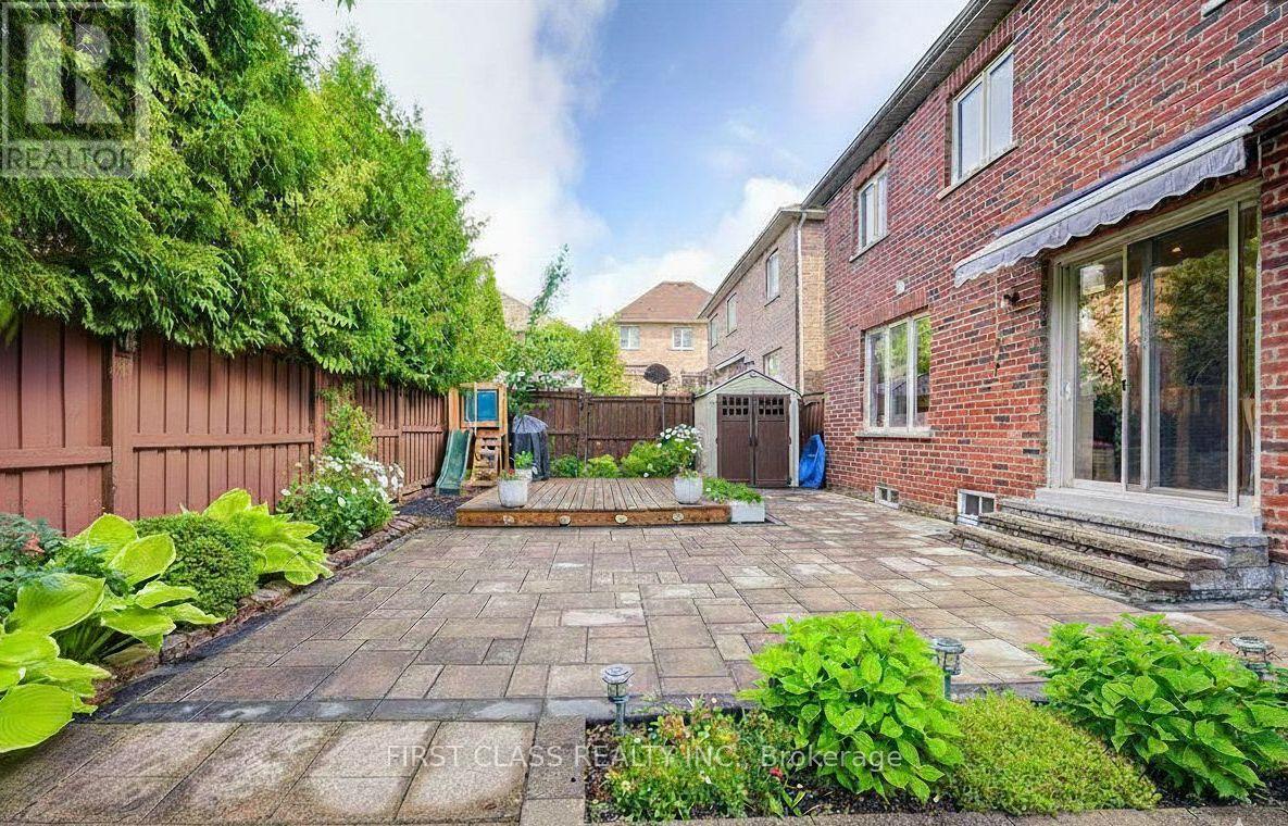 16 Milos Road, Richmond Hill, Ontario  L4E 0J9 - Photo 43 - N12676036