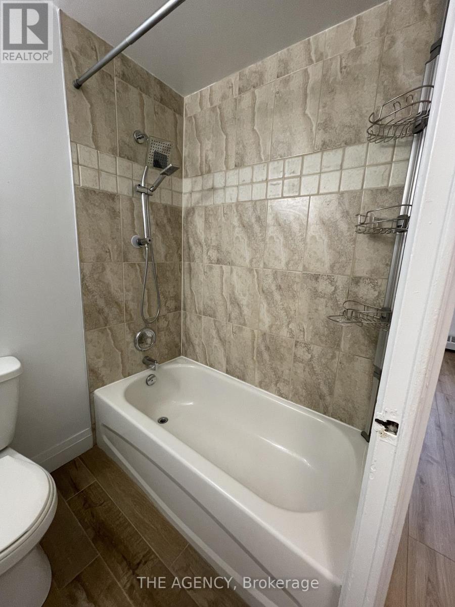 2 - 2940 Dundas Street W, Toronto, Ontario  M6P 1Y8 - Photo 17 - W12682552