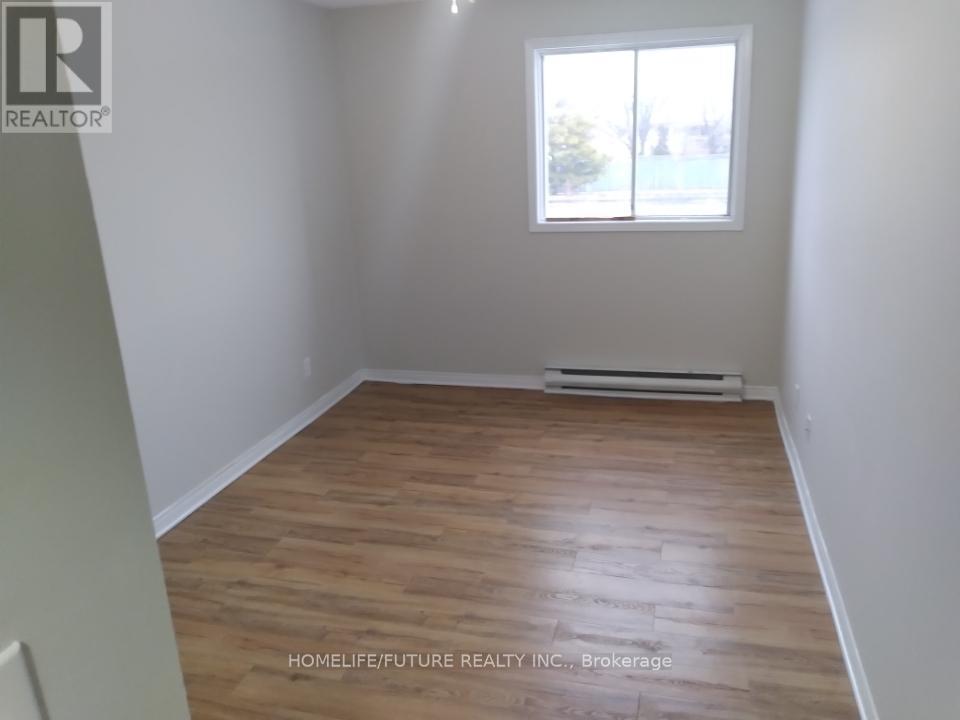 22 - 151 Industrial Boulevard, Greater Napanee, Ontario  L7P 3Y4 - Photo 5 - X12657884