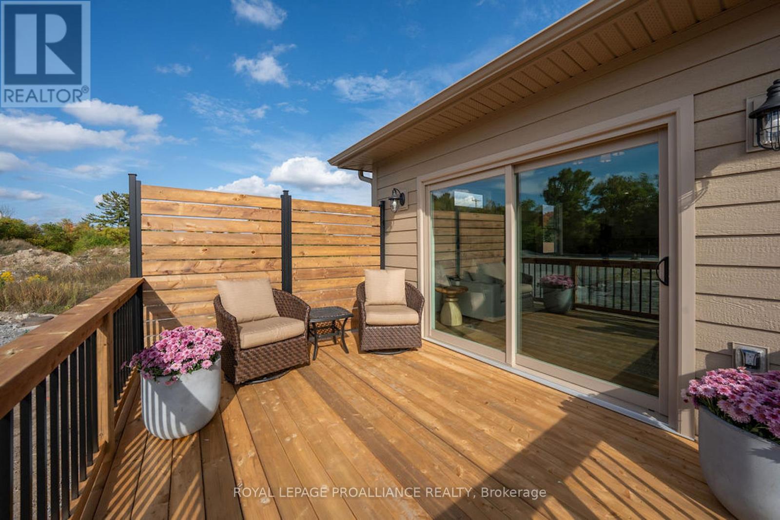 175 Pomeroy Avenue, Tweed, Ontario  K0K 3J0 - Photo 8 - X12587032