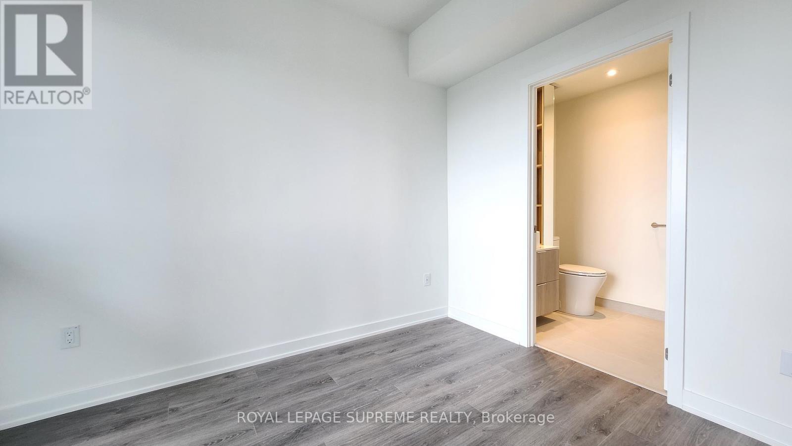 1212 - 28 Ann Street, Mississauga, Ontario  L5G 0E1 - Photo 11 - W12683604