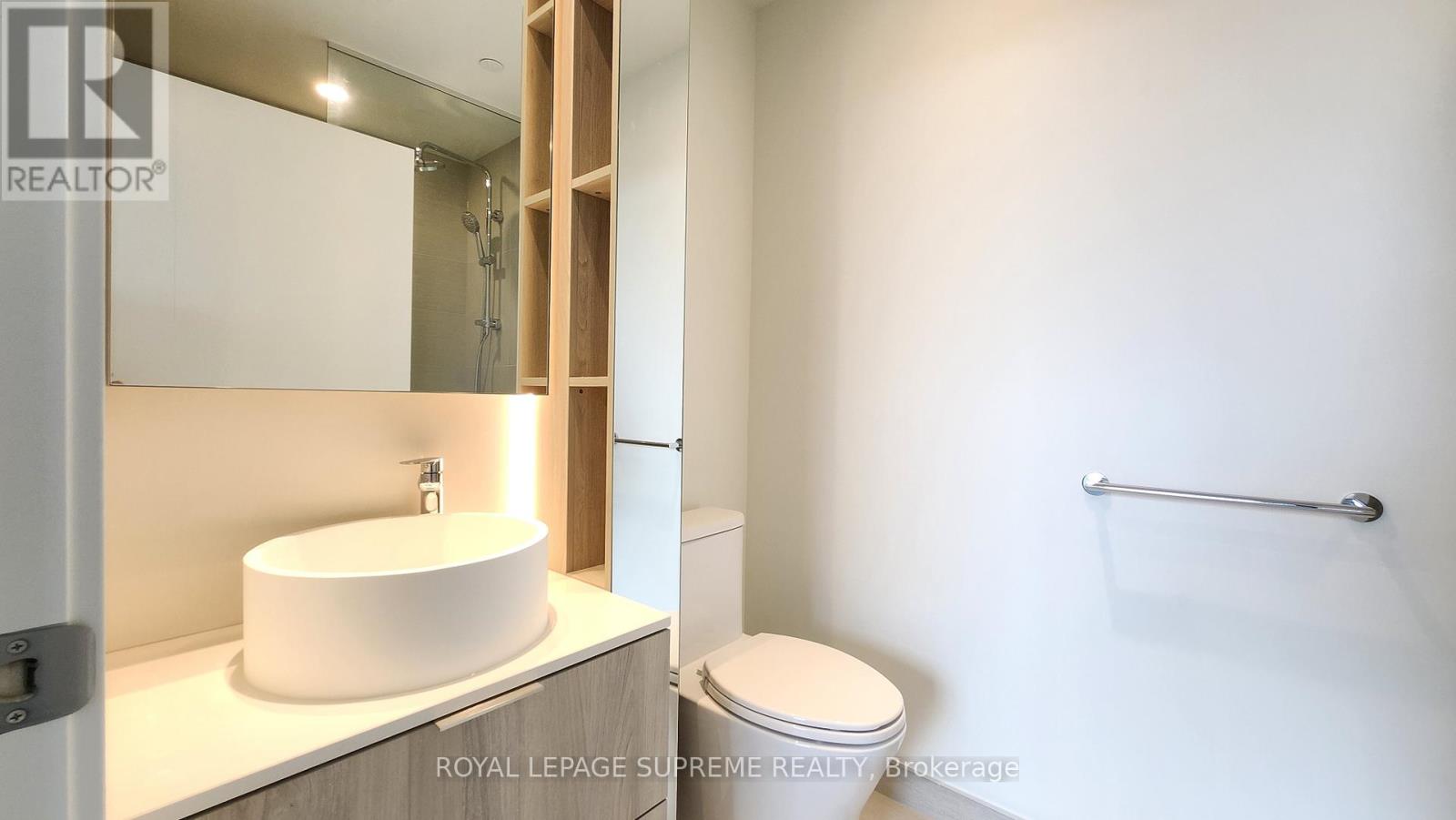 1212 - 28 Ann Street, Mississauga, Ontario  L5G 0E1 - Photo 13 - W12683604