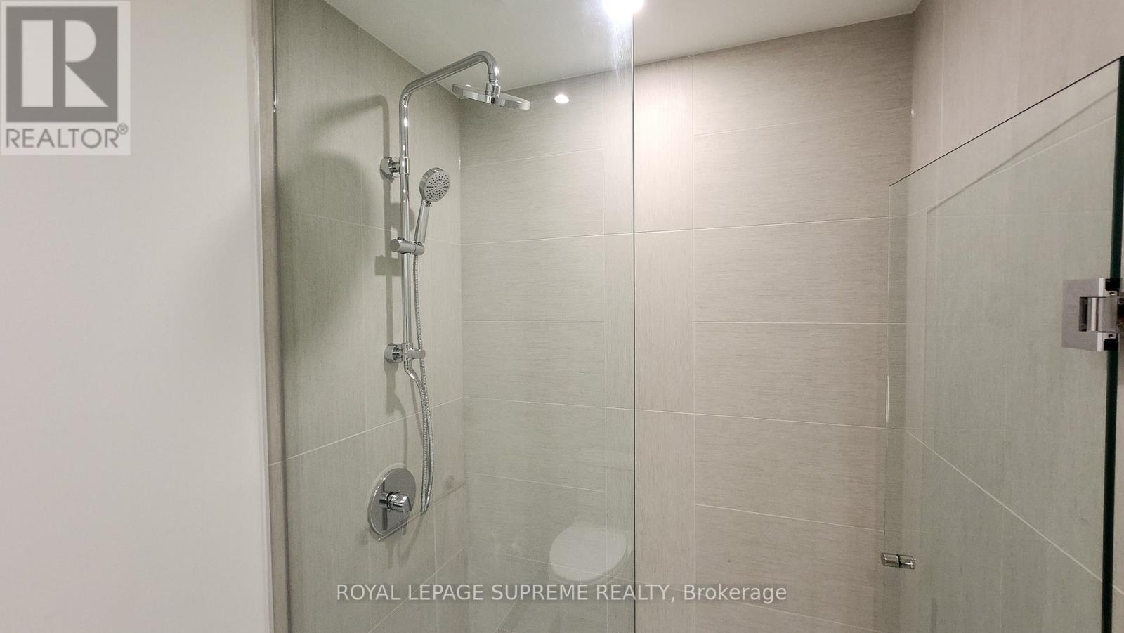 1212 - 28 Ann Street, Mississauga, Ontario  L5G 0E1 - Photo 14 - W12683604