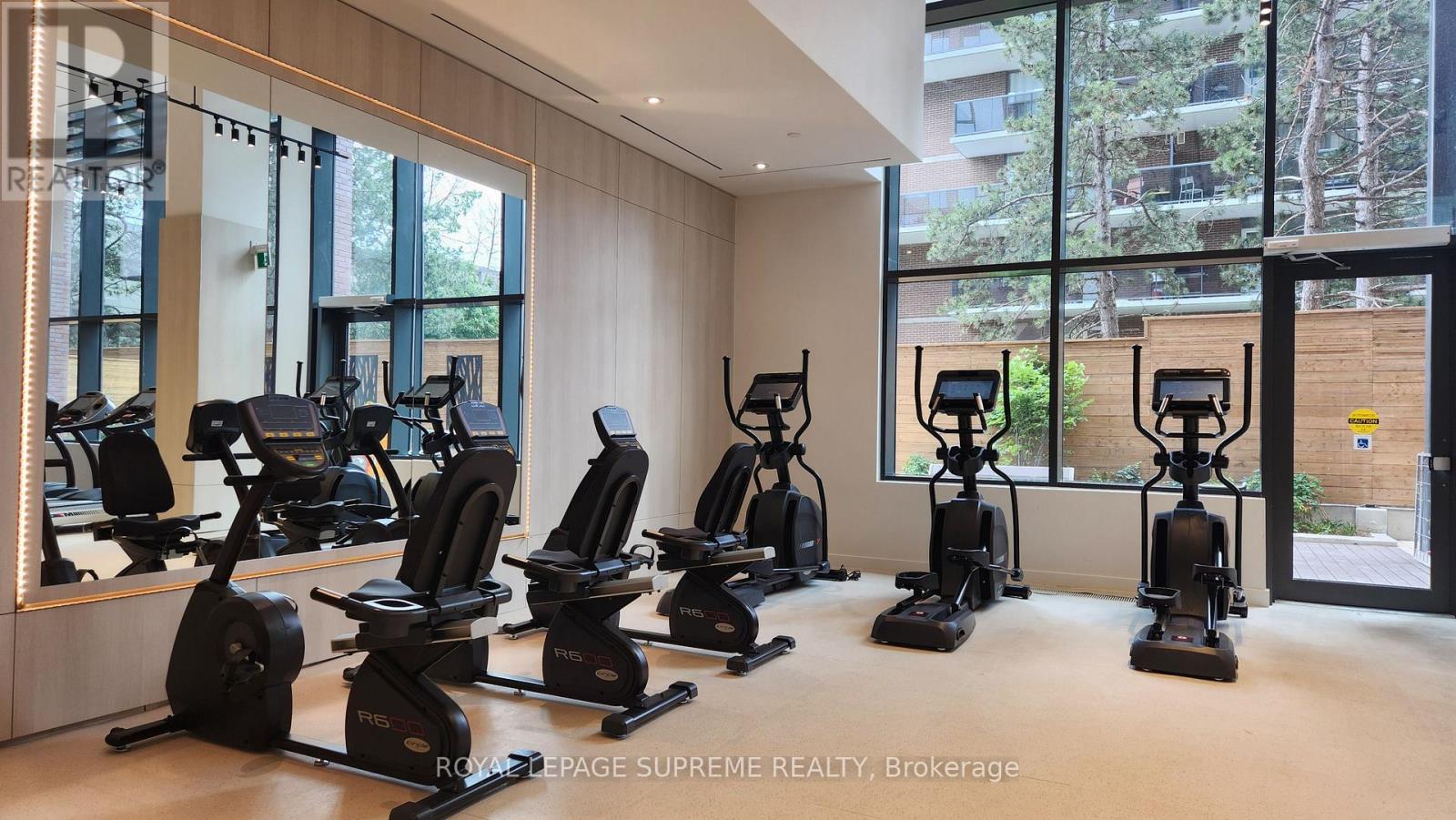 1212 - 28 Ann Street, Mississauga, Ontario  L5G 0E1 - Photo 21 - W12683604