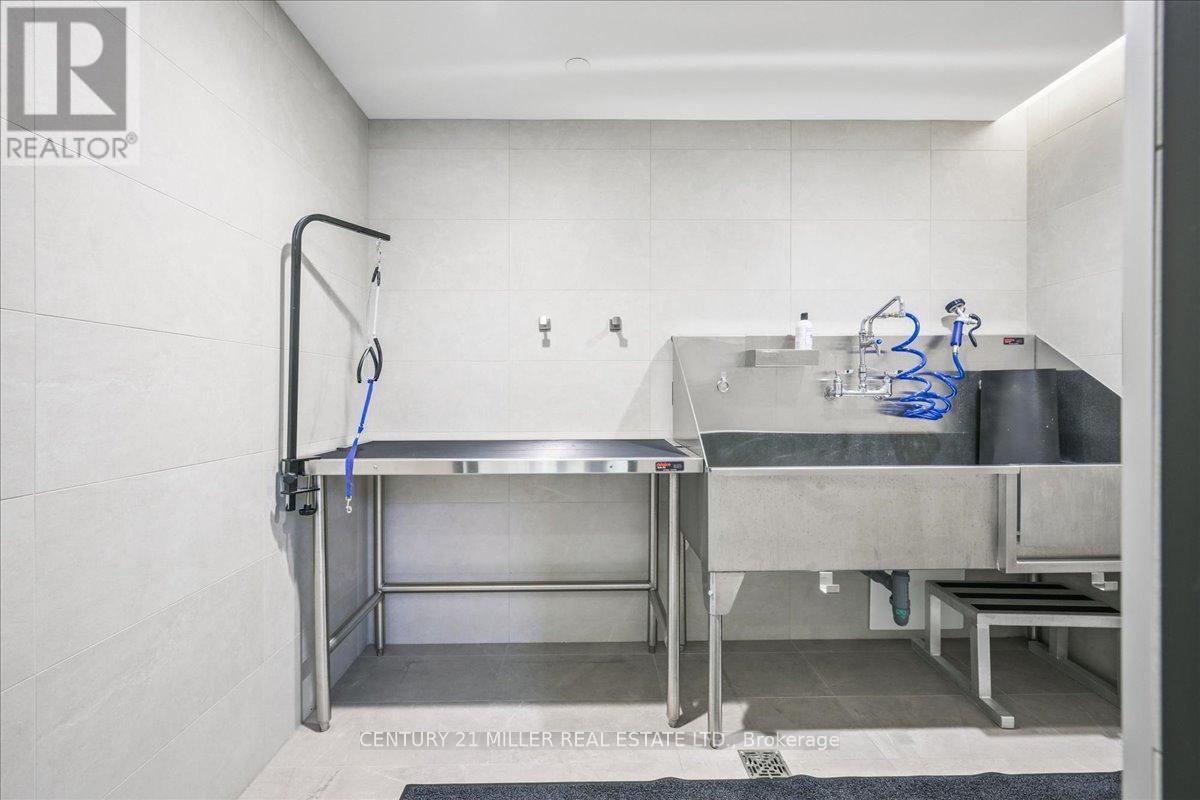 604 - 1415 Dundas Street E, Oakville (Jm Joshua Meadows), Ontario  L6H 8A3 - Photo 36 - W12683608