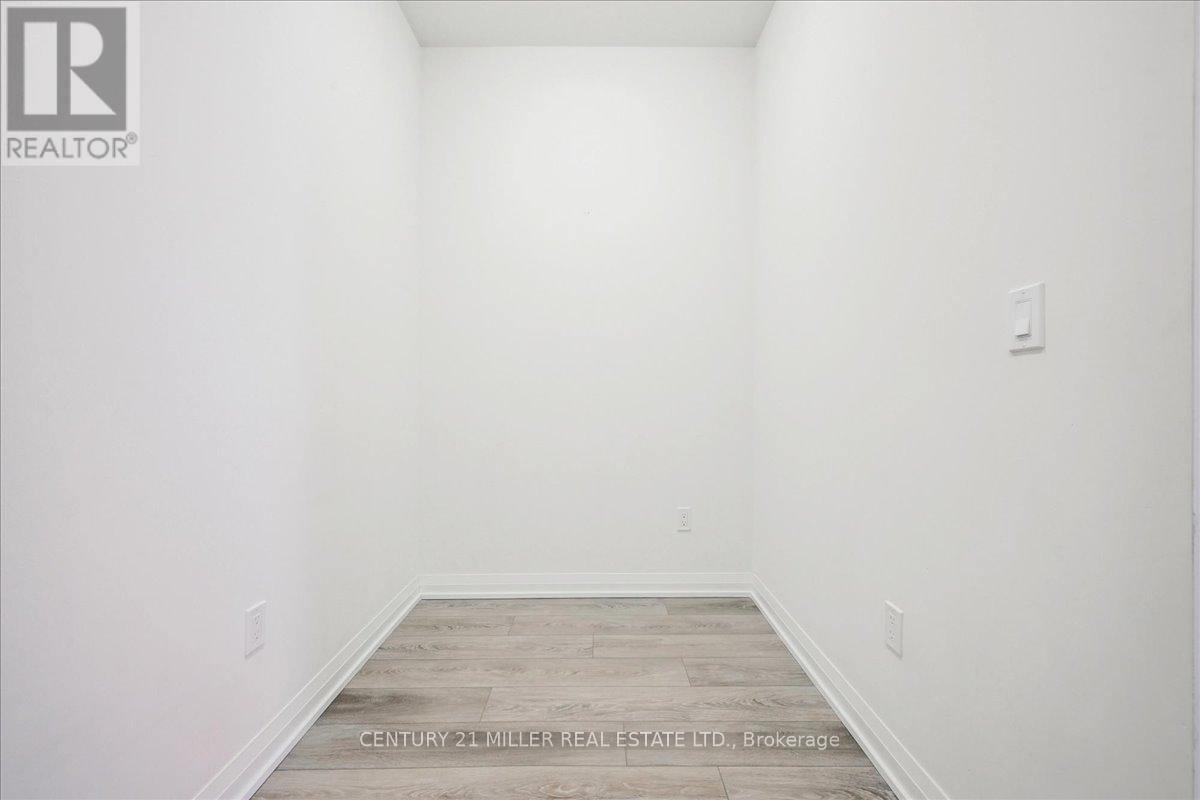 604 - 1415 Dundas Street E, Oakville (Jm Joshua Meadows), Ontario  L6H 8A3 - Photo 7 - W12683608