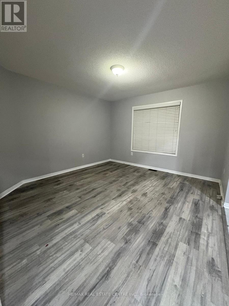 96 Luella Crescent, Brampton, Ontario  L7A 3H5 - Photo 14 - W12683610