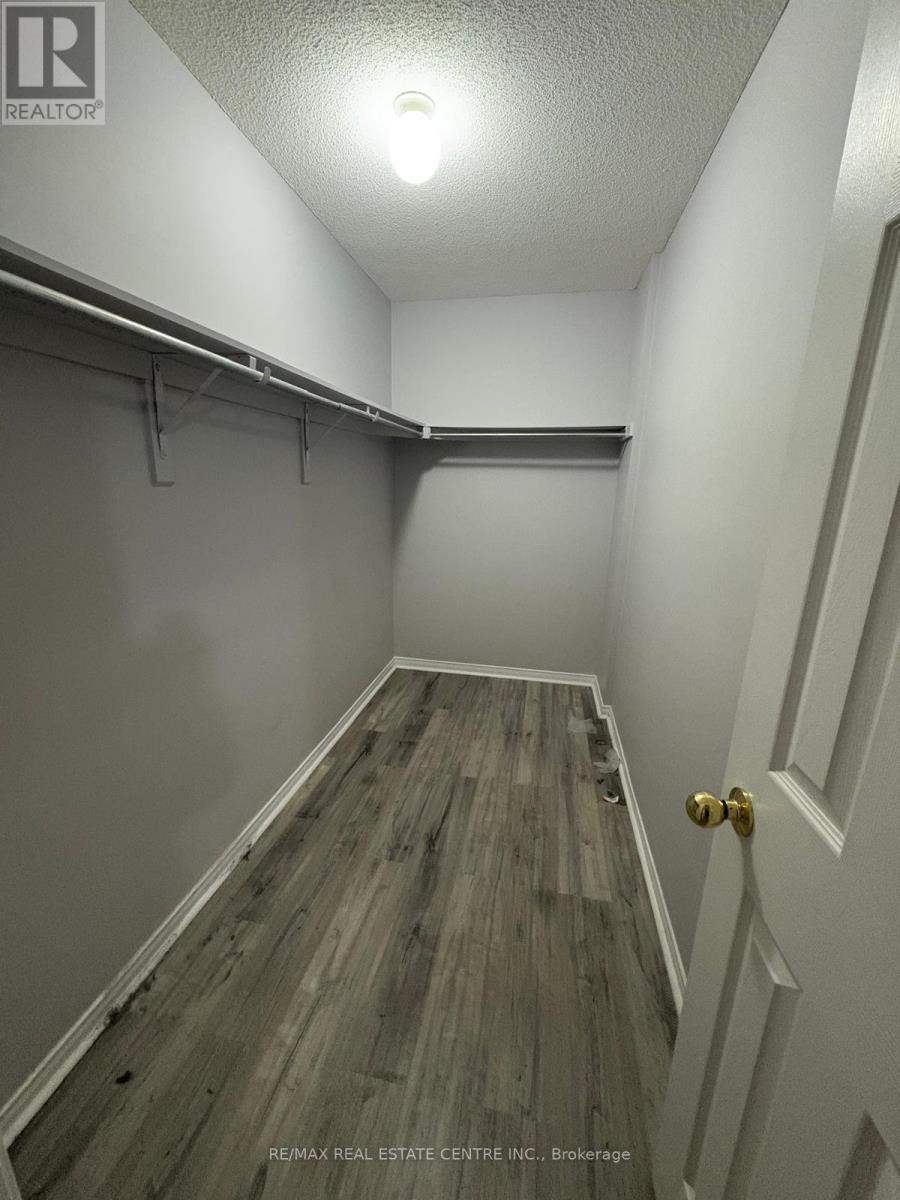 96 Luella Crescent, Brampton, Ontario  L7A 3H5 - Photo 24 - W12683610