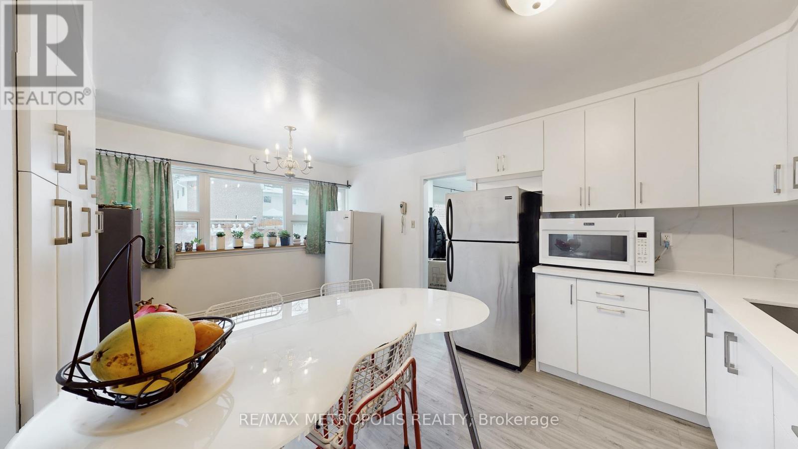1 - 30 Sentinel Road, Toronto, Ontario  M3M 2Y8 - Photo 16 - W12683624