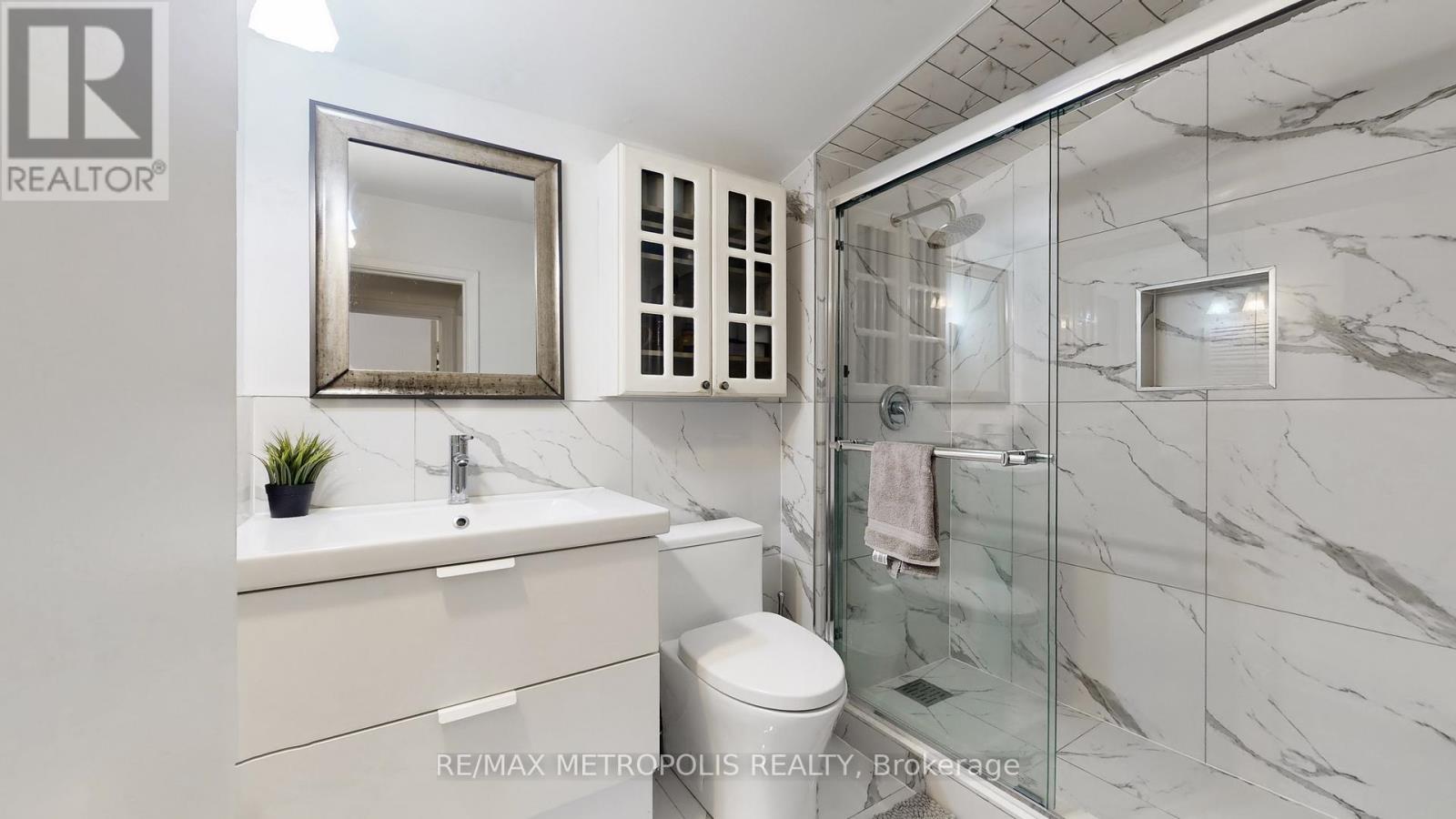 1 - 30 Sentinel Road, Toronto, Ontario  M3M 2Y8 - Photo 33 - W12683624