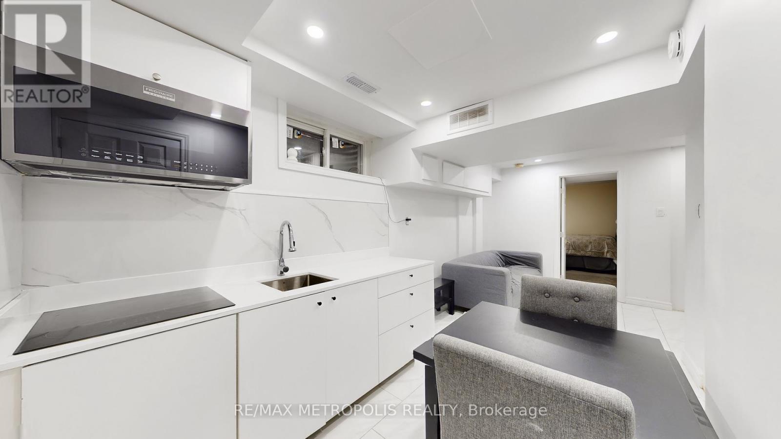 1 - 30 Sentinel Road, Toronto, Ontario  M3M 2Y8 - Photo 39 - W12683624