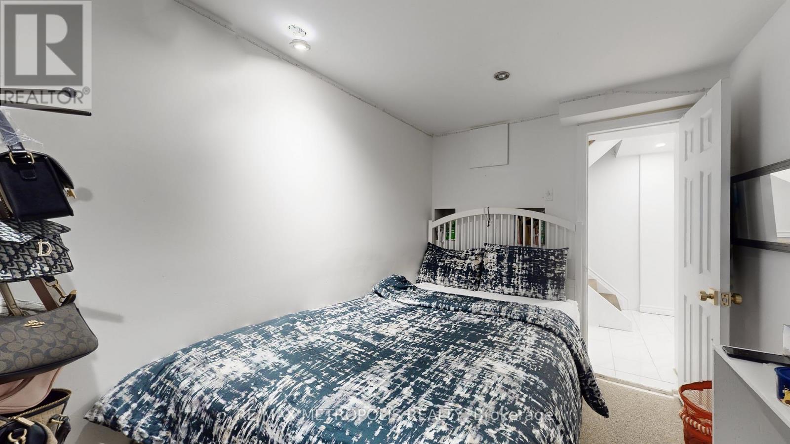 1 - 30 Sentinel Road, Toronto, Ontario  M3M 2Y8 - Photo 43 - W12683624