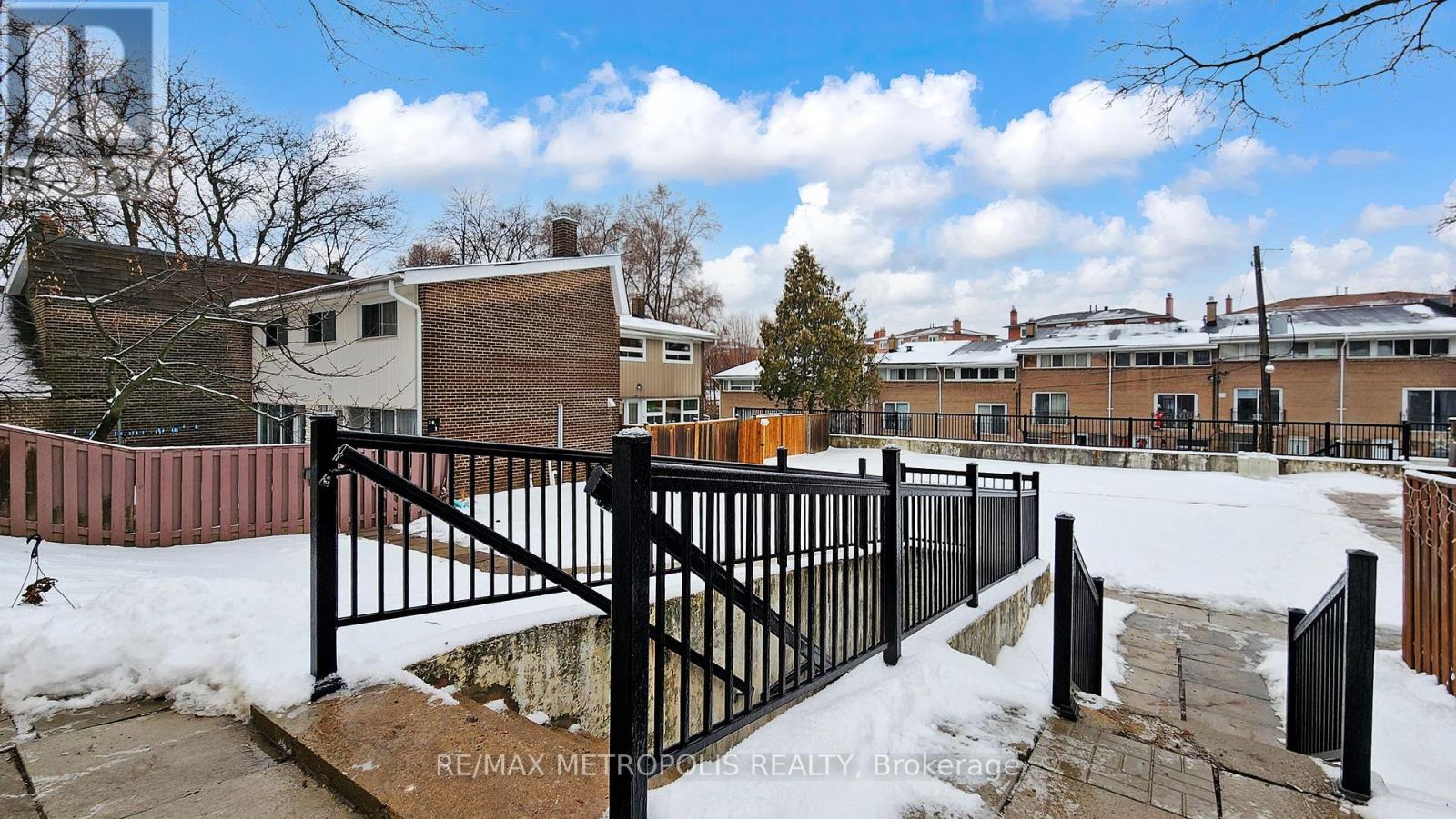 1 - 30 Sentinel Road, Toronto, Ontario  M3M 2Y8 - Photo 48 - W12683624