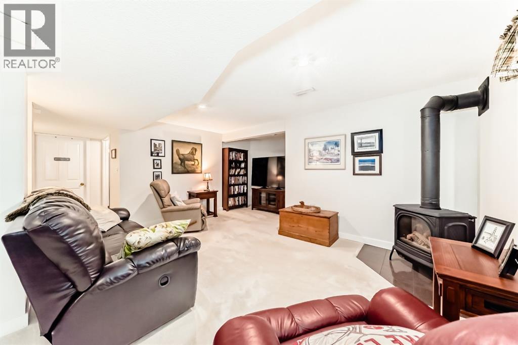 83 Gleneagles Close, Cochrane, Alberta  T4C 1N7 - Photo 29 - A2247151