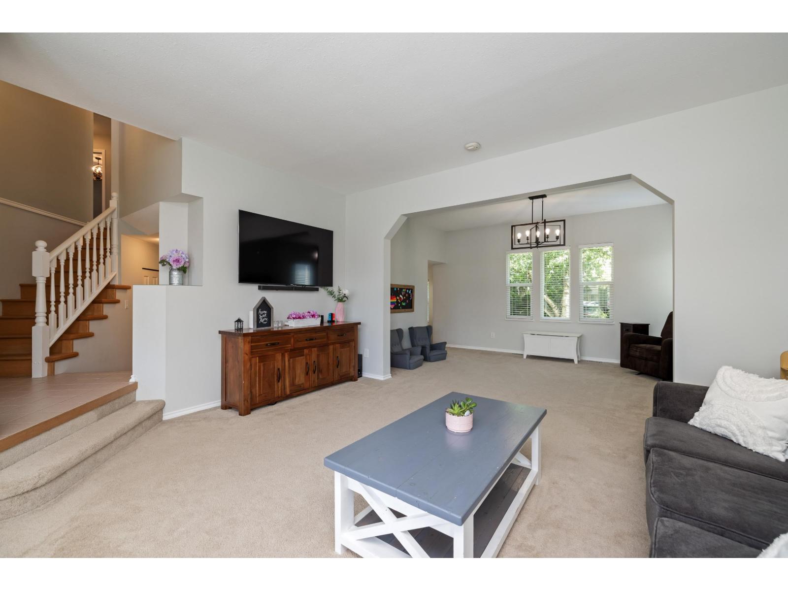 45257 Raven Place, Sardis West Vedder, Chilliwack, British Columbia  V2R 2X1 - Photo 14 - R3077204