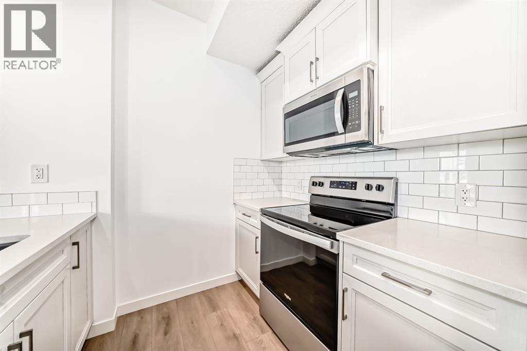 802, 250 Fireside View, Cochrane, Alberta  T4C 2M2 - Photo 6 - A2266283