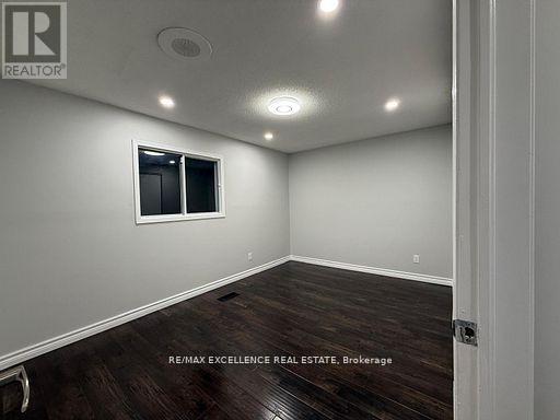 60 Denlow Street, Kitchener, Ontario  N2B 3T6 - Photo 3 - X12683622