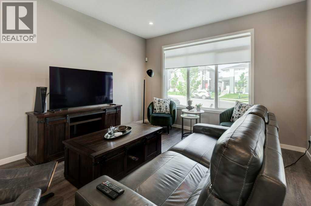 100 Dawson Drive, Chestermere, Alberta  T1X 1Z9 - Photo 6 - A2278081