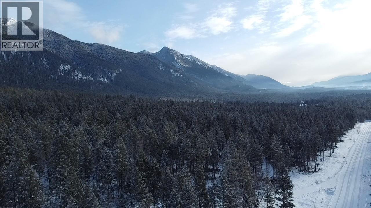 Lot 4 Hewitt Road, Edgewater, British Columbia